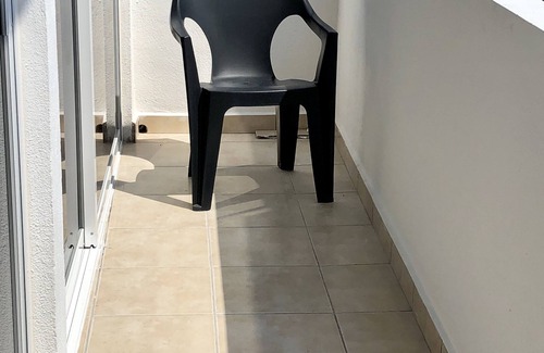 Acapulco Apartment | New! Balcony beach views, 10 min. to beach, family friendly! Near coffee shops!