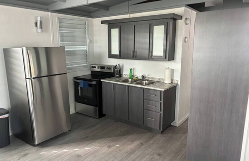 Salinas House | New Beach House 8 Guest Dock available 2 min away