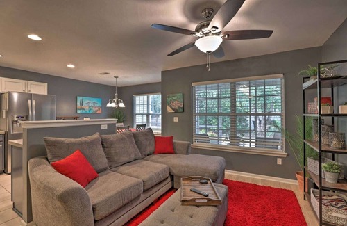 Charleston House | NEW! Beautiful Charleston Townhome with Pool Access & Covered Patio!