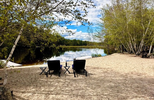 Wakefield House | NEW Beautiful Lakefront Home on Belleau Lake! 500ft of Waterfront!