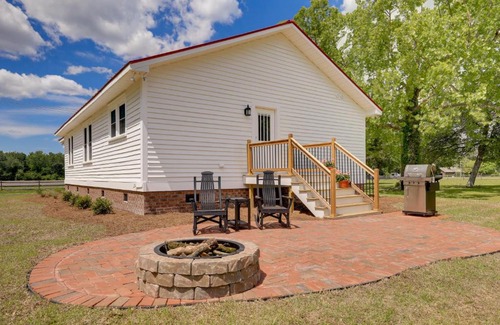 New Bern House | New Bern Vacation Rental on Farm with Fire Pit!