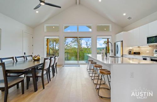 Lakeland Park Apartment | New Build 2BR 2BA Steiner Ranch Stay w Balcony Dining by Austin Vacay