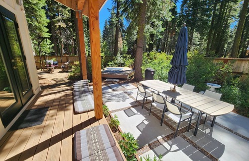 Tahoe Pines House | NEW BUILD! Luxury West Shore Retreat with Hot Tub.