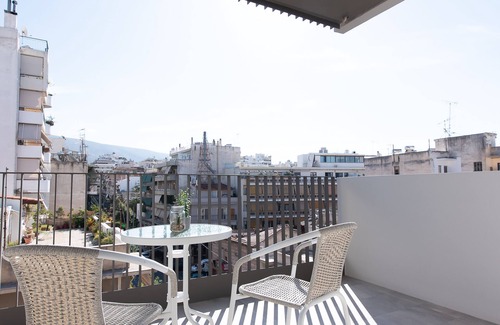 Kaisariani Apartment | New-built apartment close to Athens city centre (Form E1)