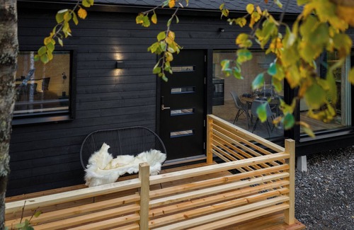 Yllasjarvi Cabin | New Cabin in the Heart of Ylläsjärvi. To services and tracks less than 5 minutes