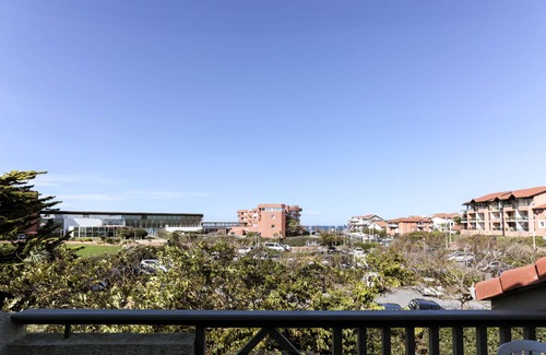Capbreton Apartment | NEW Capbreton! 150 m from the ocean with sea views, terrace, wifi, private parking!
