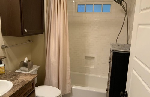 Fort Worth Apartment | New Carriage House Apartment -Historic neighborhood near Medical District & TCU