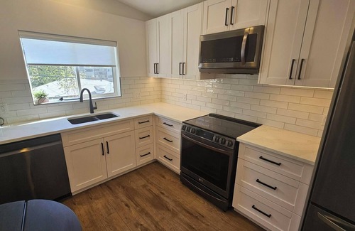 Northwest Calgary House | New carriage suite Calgary NW close to UofC