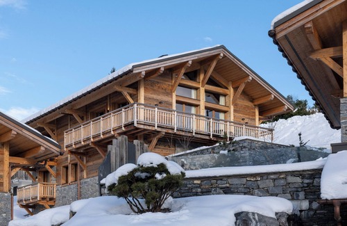 Les Gets Ski Chalet | NEW | CHALET ALENA | Les Gets | Skis at your feet | Exceptional new property