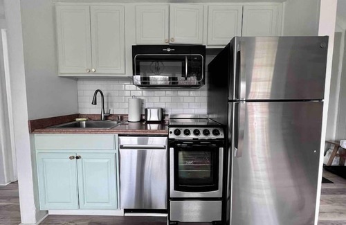 Conneaut Lake Ski Chalet | *NEW Chalets by the Lake - #6 - Conneaut Lake, PA