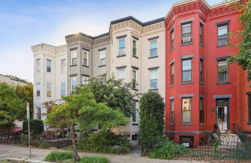 Cardozo Apartment | NEW Classy Dupont-Logan Apt Parking