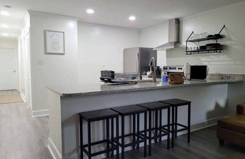 Durham Apartment | New & Clean 2 Bed Walltown Home. Walk to Duke! A