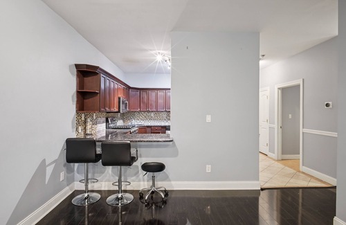 Passaic Condo | NEW! Comfortable 2BR Retreat 15 Min to NYC