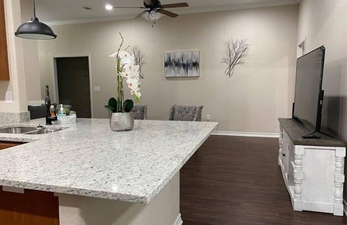 Lufkin House | New construction 3BR, 2B