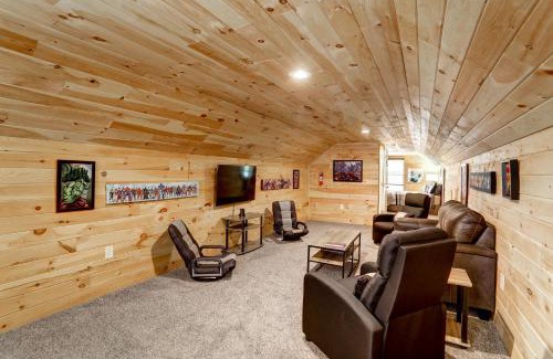 Blakeslee House | NEW Construction - 7 Bedroom Log Cabin
