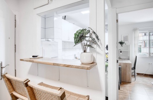 Pla del Bon Repos Apartment | New Coquette Apartment with Wi-Fi