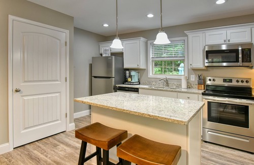 Maynardville Cottage | New Cottage @ Hickory Star Marina+Boat Slip on Norris Lake