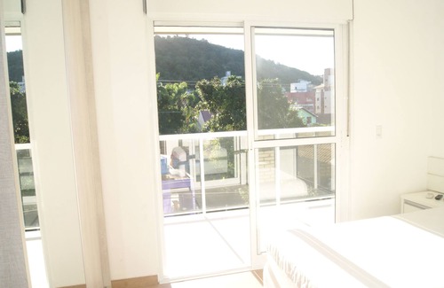Centro Apartment | NEW COVERAGE WITH SPA IN BOMBINHAS