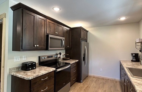 LaPorte Cabin | NEW Cozy 2-bedroom cabin in delightful Lake George/Laporte with WiFi and AC