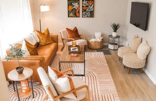 Columbus House | NEW! Cozy 4-Bed Family Friendly Home in Columbus