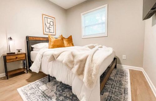 Columbus House | NEW! Cozy 4-Bed Family Friendly Home in Columbus