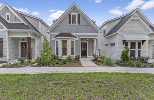 Tallahassee House | New! Cozy and quiet cottage style home; conveniently located