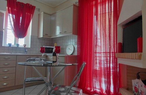Agios Dimitrios Apartment | New cozy apart, 800 meters from metro station agios dimitrios