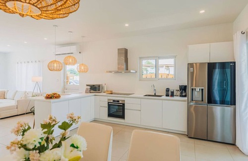 Shiribana House | NEW | Cozy, BBQ, Spacious Outdoor, Pool, 6 Sleeps