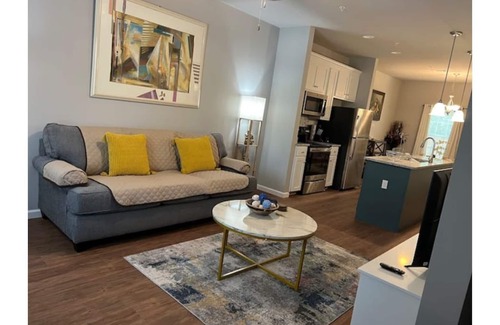 Valdosta Apartment | New Cozy Entire Apartment 2-bedroom 2.5 Bath
