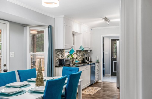 Northeast Raleigh House | NEW! Cozy Raleigh Home w/Porch & Fenced yard-Mins to Downtown ! *pet friendly*