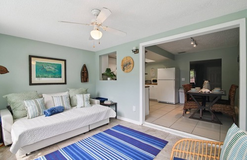 Crystal River Cottage | NEW! Crystal Blue Haven