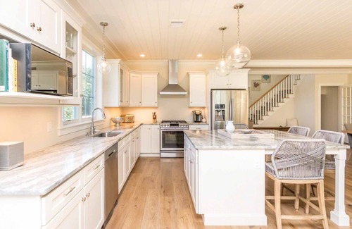 Edgartown House | New Custom Built Home With A Pool In Edgartown
