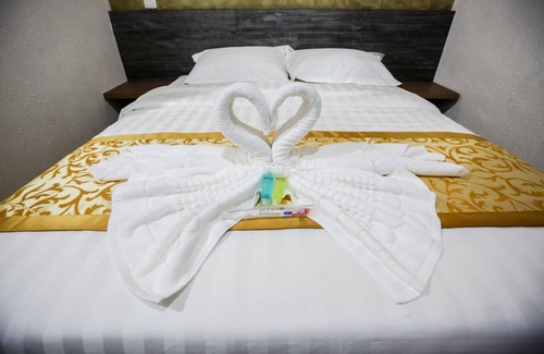 Pontian Hotel | New Dawn Hotel