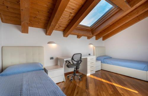 Palmanova Apartment | New Deal - APT with Terrace & Netflix