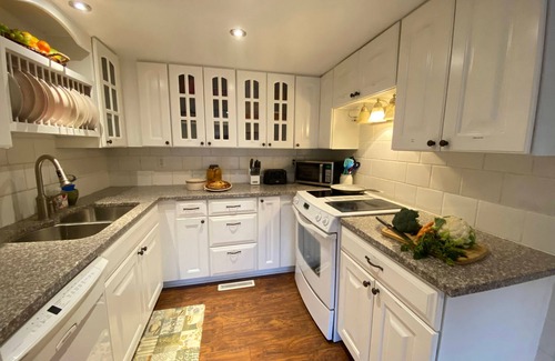 Gold Hill House | New - Down By The Rogue River - With Fire Pit
