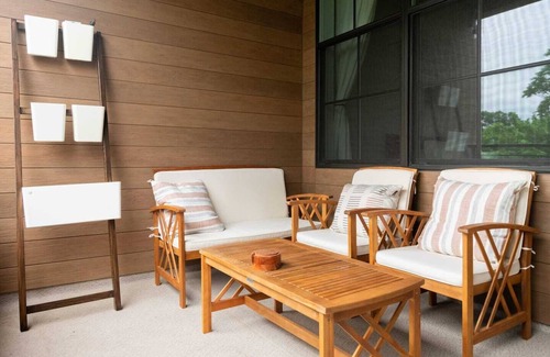 Murray Hill Condo | New Downtown Annapolis Condo With Free Parking