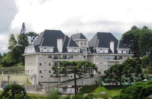 Loteamento Jardim Veu da Noiva Apartment | New Duplex Apartment in Campos do Jordão