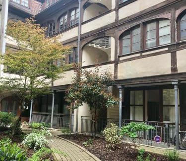 City-Centre - Petite France Apartment | New Duplex de charme au pied de la Cathédrale Carré d'or
