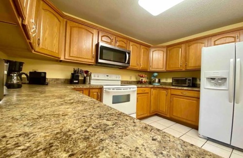 Tobyhanna House | NEW !Exquisite Poconos kids friendly gateway!