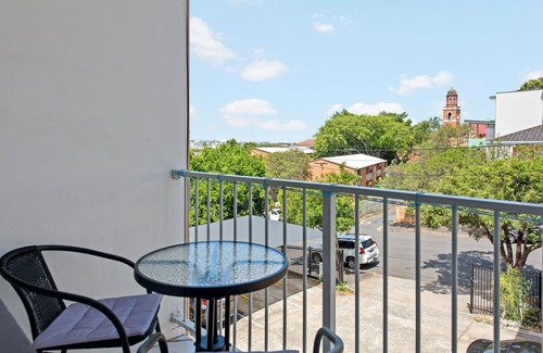 New Farm Apartment | New Farm Nest! 2Bed/1Bath/Balcony