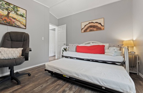 Green Cove Springs Other | NEW Farmhouse! Hot tub, Fire Pit & Yard Games