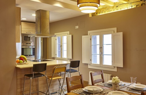 Lekeitio Apartment | New flat in the old town, 2min from the beach and port. Free Wifi