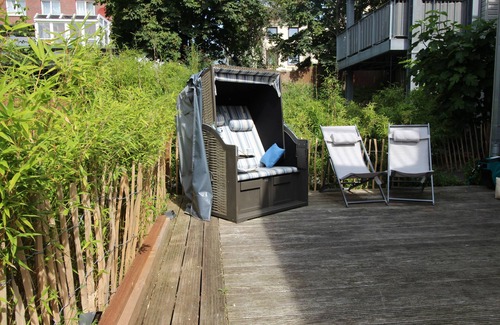Horum Apartment | New from 7/24, 150 m to the sea, 5 stars, central and quiet, sauna, dogs welcome