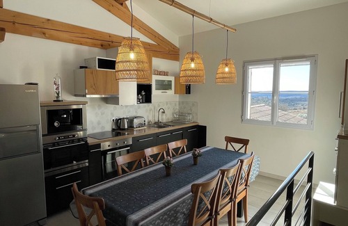 Orgnac-l'Aven Cottage | New gite in a stone winegrower's farmhouse, swimming pool and spa.