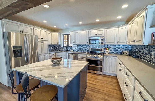 Paradise Point House | New: Great Cove for Kayaking and SUPs (provided at the house!)
