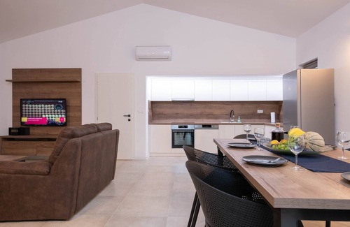 Gulici House | NEW Holiday house Luca in Poreč