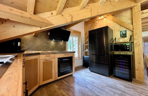 Ventron Ski Chalet | New Home des bois in Ventron, private indoor pool, sauna - rated 5 *.