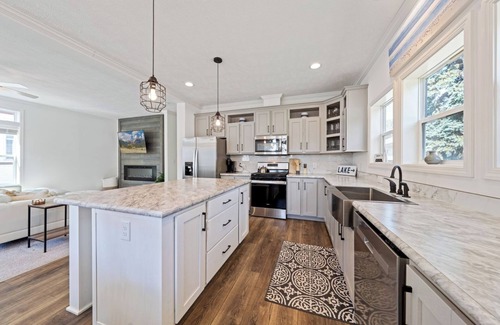 Port Clinton Cottage | New Home~Port Clinton~Lake Erie Views~Beach Access