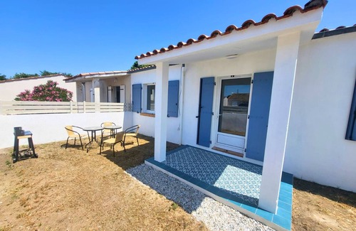 Saint-Pierre-d'Oleron House | 🌴 New house 50m from the beach - enclosed garden, parking, 4 people