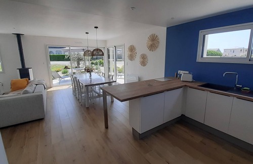 Cleder House | New house near the beautiful beach of Les Amiets